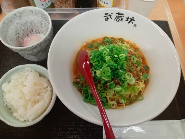 ごま汁なし担々麺セット