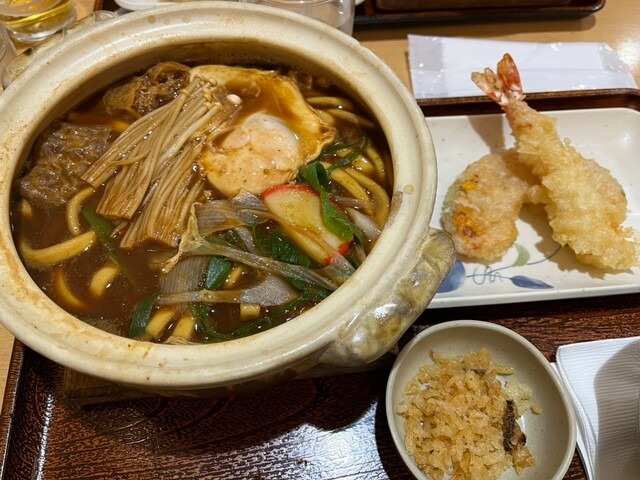 味噌煮込みうどん