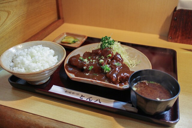 味噌とんかつ定食