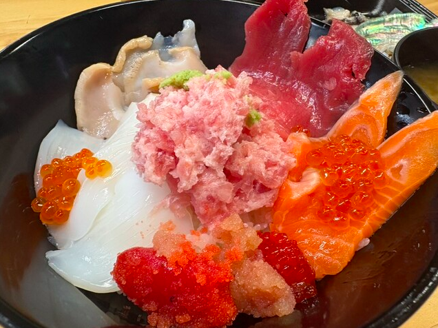 海鮮丼