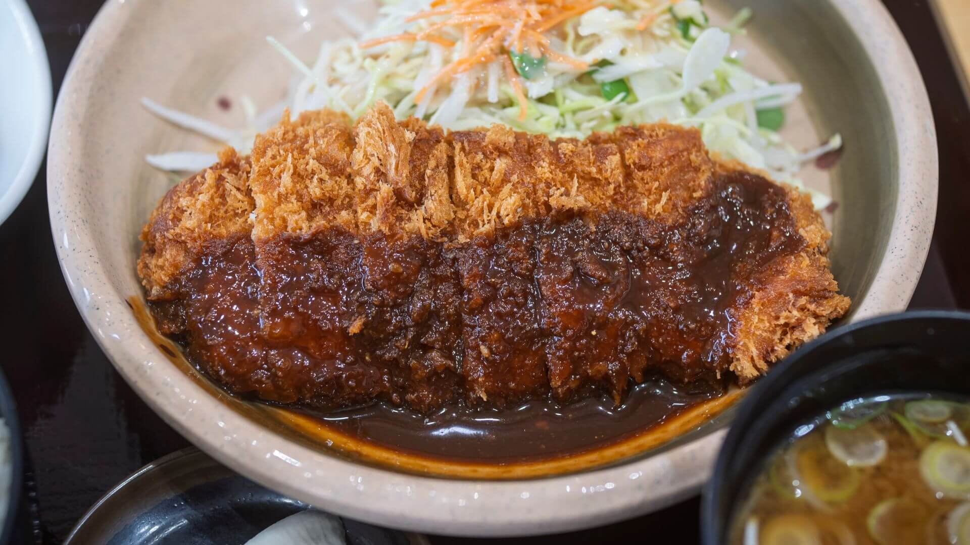 【地元民も推す】愛知・名古屋の味噌カツ店15選！駅近・郊外・観光向けおすすめの人気店を徹底紹介