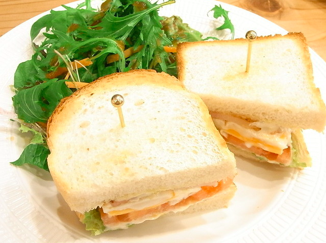 クラブハウスサンドイッチ