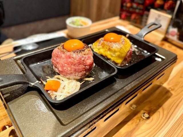 レアハンバーグ