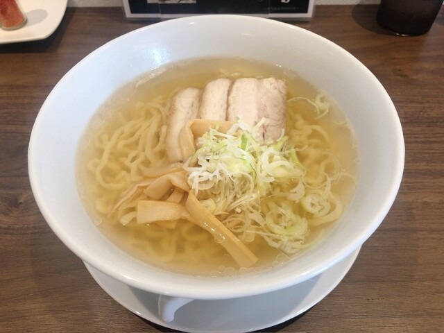 淡麗sioラーメン