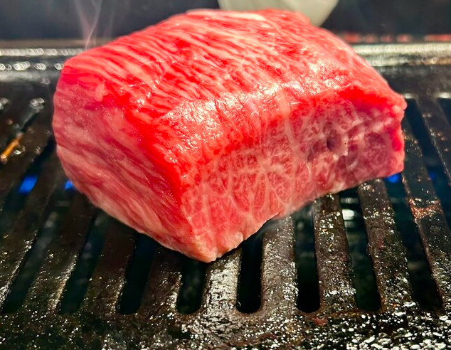 和牛炙りタタキ